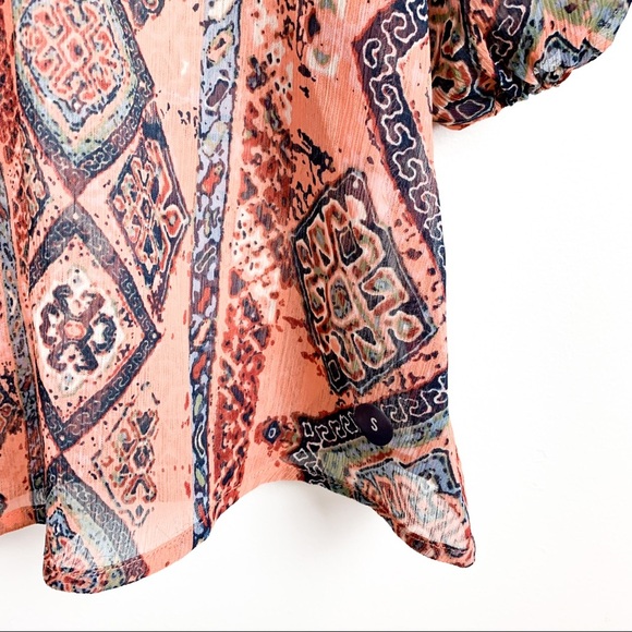 Short Sleeve Sheer Pink Hollister Summer Top - Picture 6 of 8